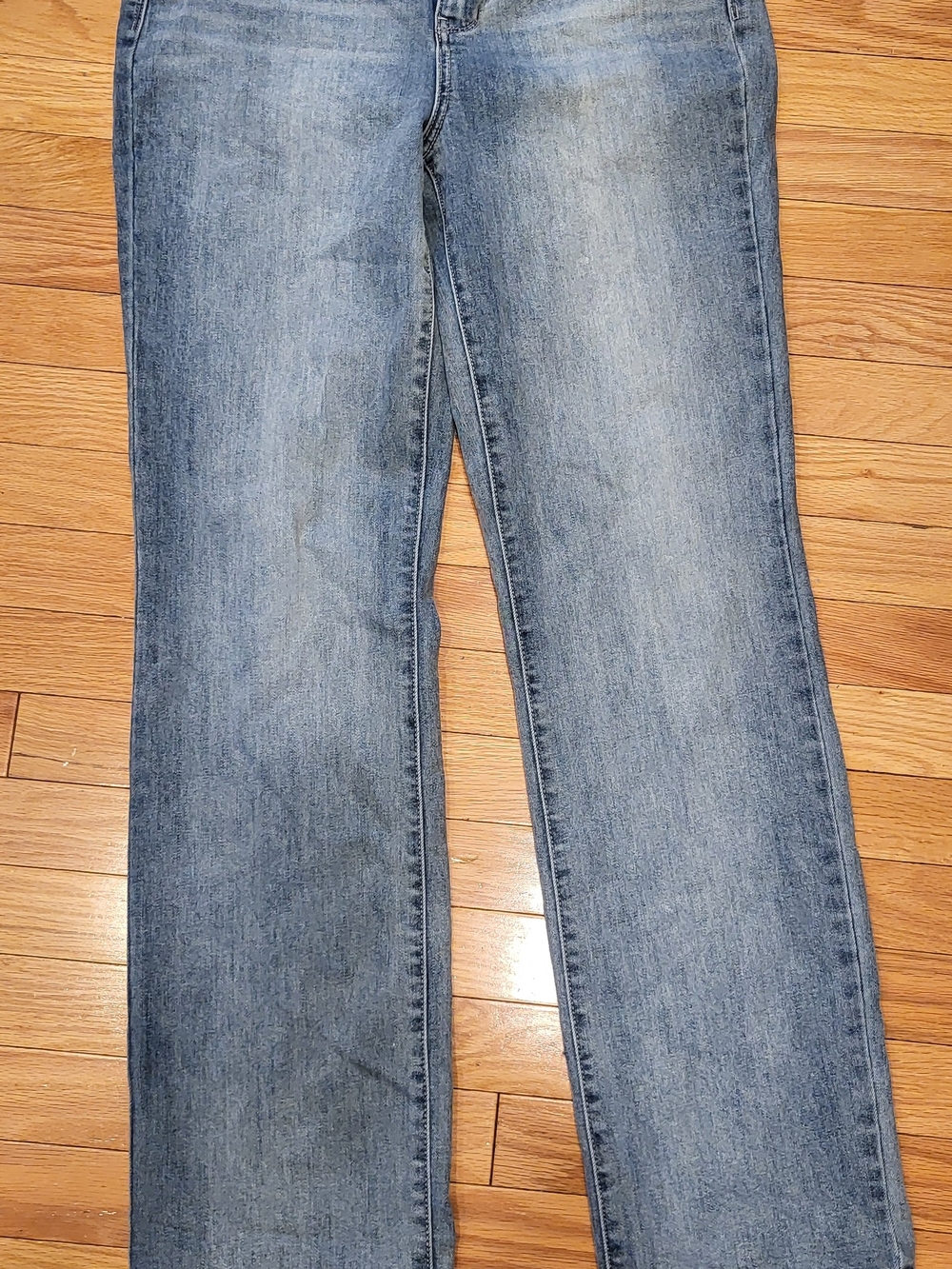Judy Blue Classic Light Wash Women's Jeans - Casual Straight Leg